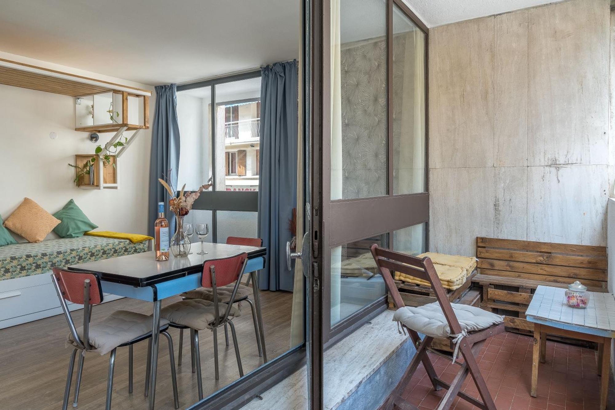 *Las Flores* Joli Studio Avec Balcon Marseille Ngoại thất bức ảnh
