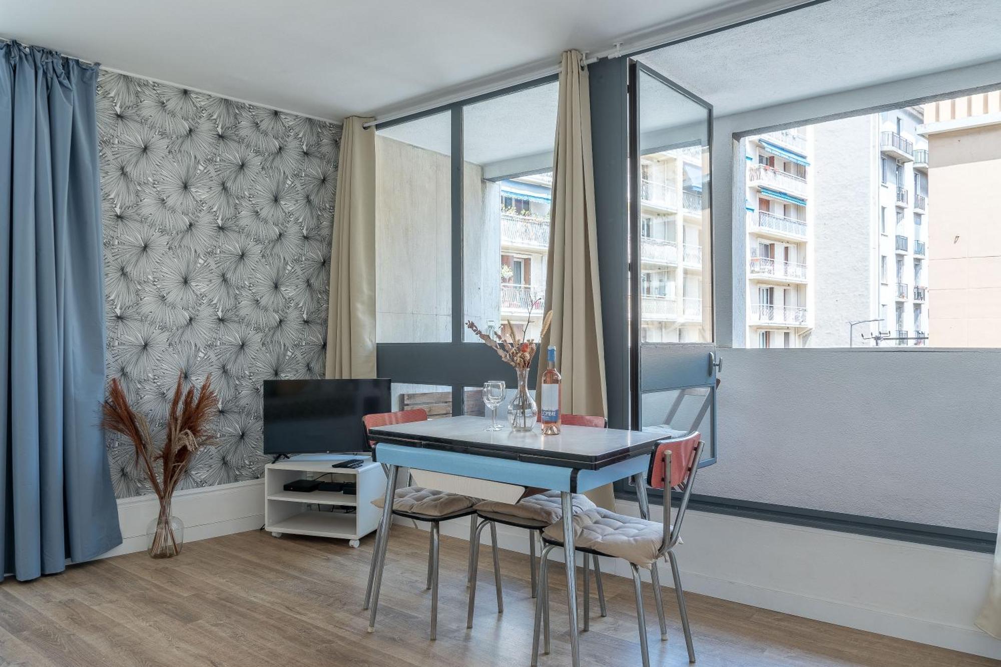 *Las Flores* Joli Studio Avec Balcon Marseille Ngoại thất bức ảnh