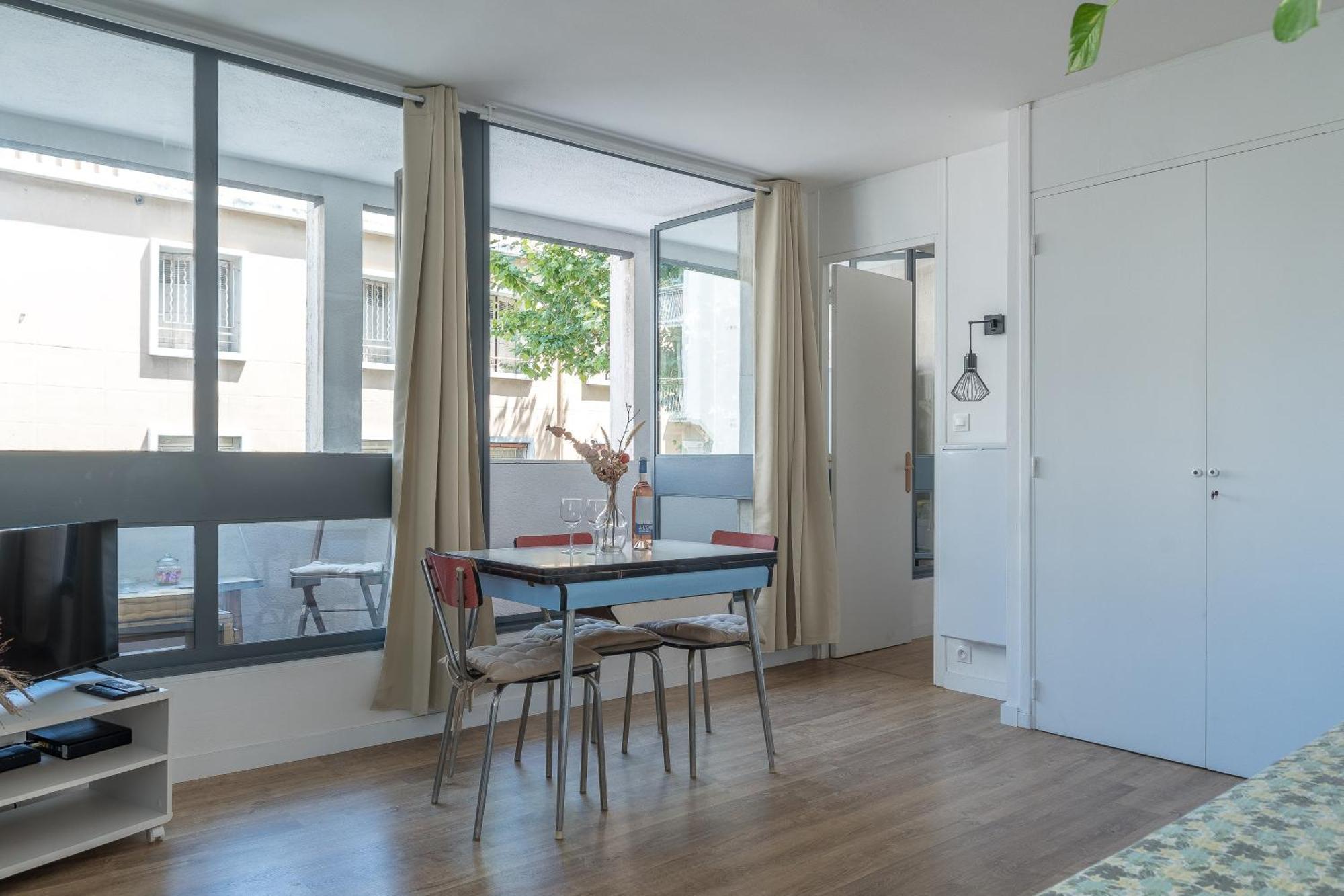 *Las Flores* Joli Studio Avec Balcon Marseille Ngoại thất bức ảnh